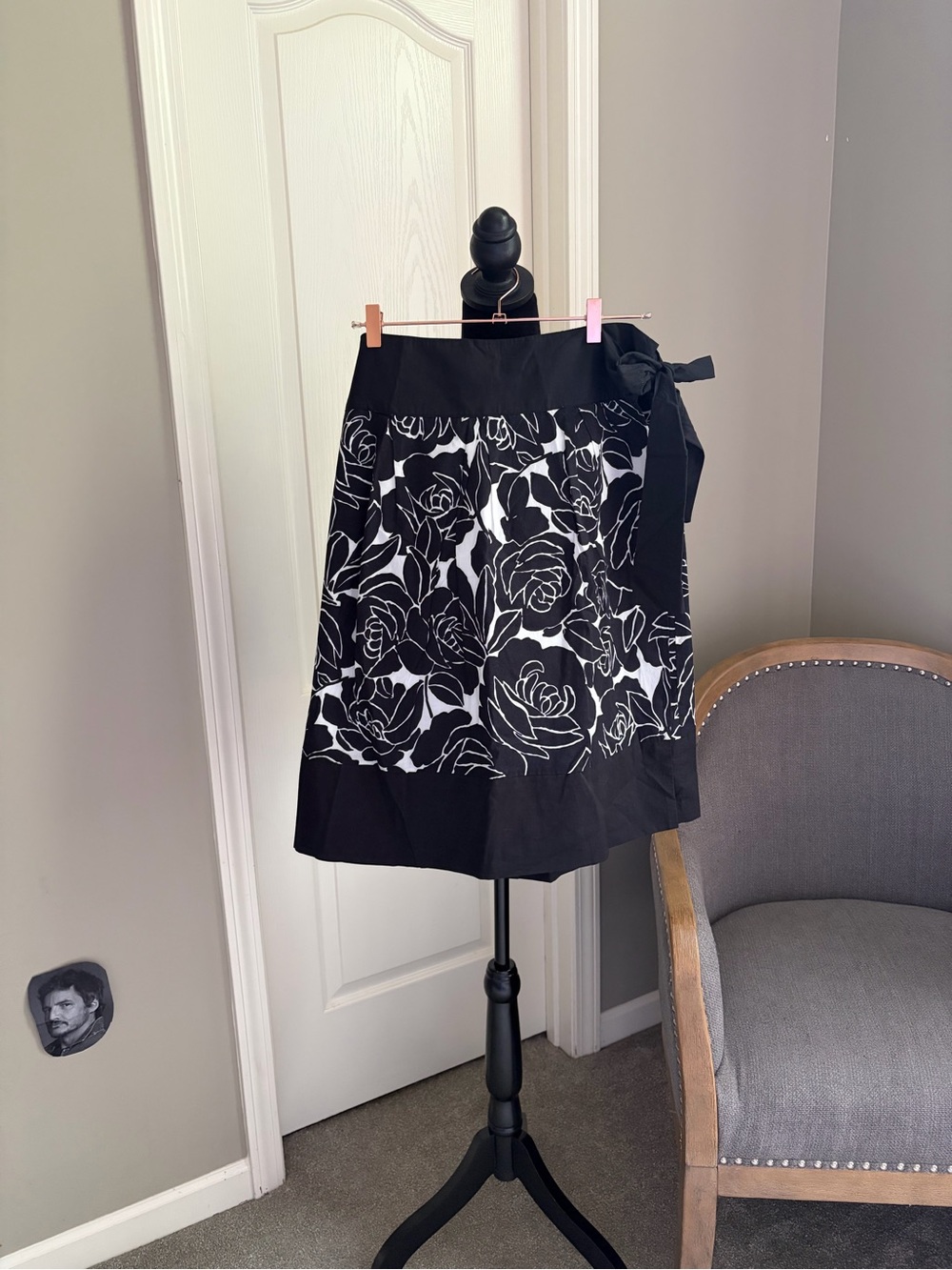 Harold's Black and White Floral A-Line Wrap Skirt with Side Tie